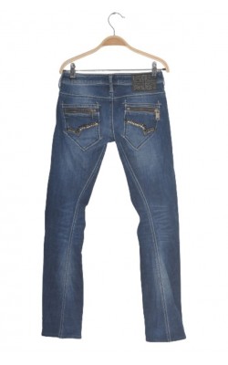 Blugi Guess, 13-14 ani