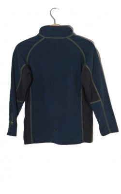 Fleece Skogstad, 8 ani