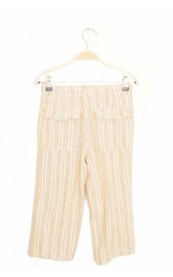 Pantaloni capri de in Next Generation, 8 ani