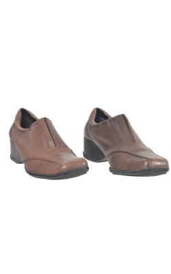 Pantofi comoozi Clarks, piele naturala, marime 40