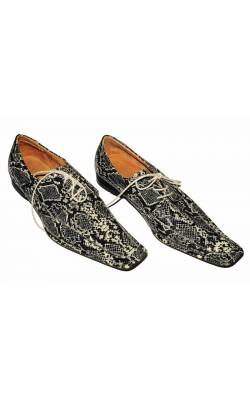 Pantofi, marime 45