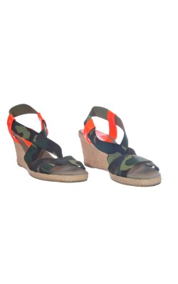 Sandale print camuflaj si oranj Billi Bi, marime 40