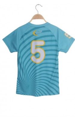 Tricou Bendit, 14 ani